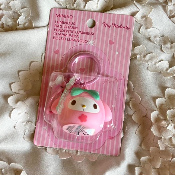 Sanrio Luminous Light Up My Melody Keychain - Picture 3 of 3
